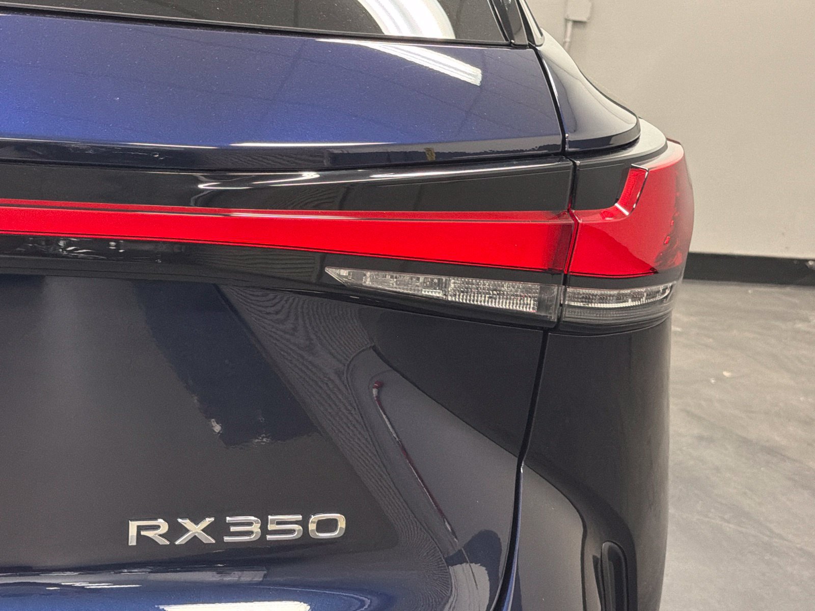 Used 2025 Lexus RX 350 FWD w/ Technology Package image 15