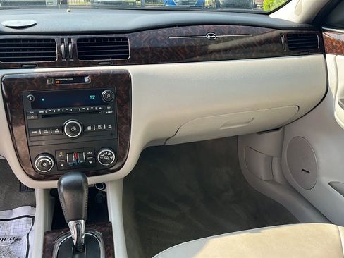 Used 2012 Chevrolet Impala LTZ image 10