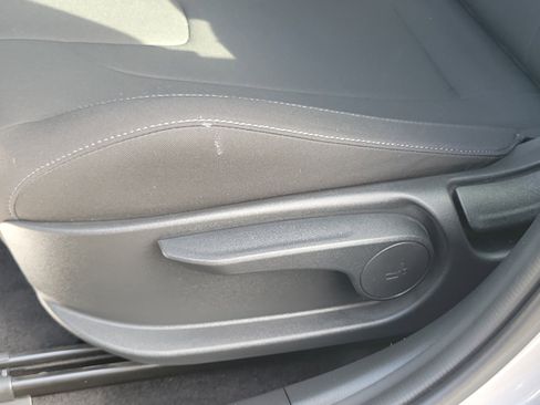 Certified 2023 Hyundai Elantra SEL w/ Cargo Package image 17