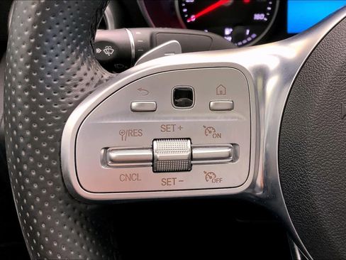 Used 2019 Mercedes-Benz C 300 Sedan image 23