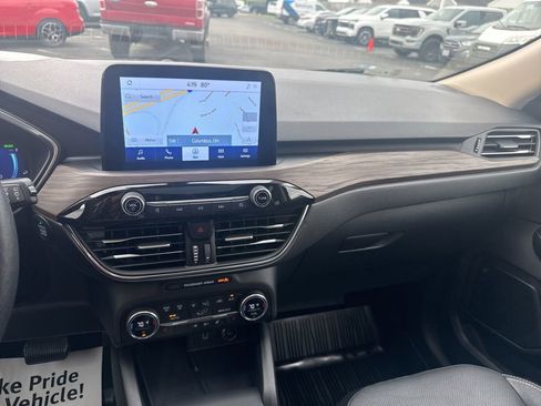 Used 2020 Ford Escape Titanium w/ Titanium Premium Package 2.0 FWD image 35