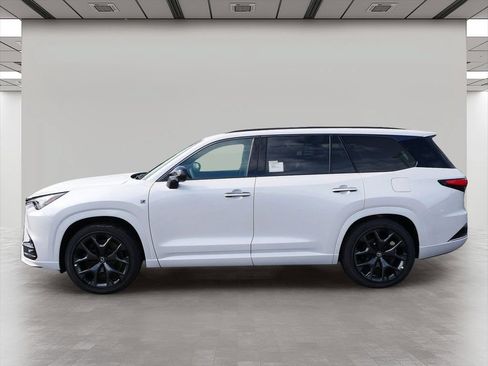 New 2026 Lexus TX 500h AWD image 3