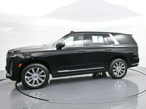 Used 2021 Cadillac Escalade Premium Luxury Platinum w/ Heavy-Duty Trailer Package image 4