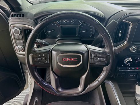 Used 2021 GMC Sierra 2500 AT4 w/ Snow Plow Prep/Camper Package AWD/4WD image 15