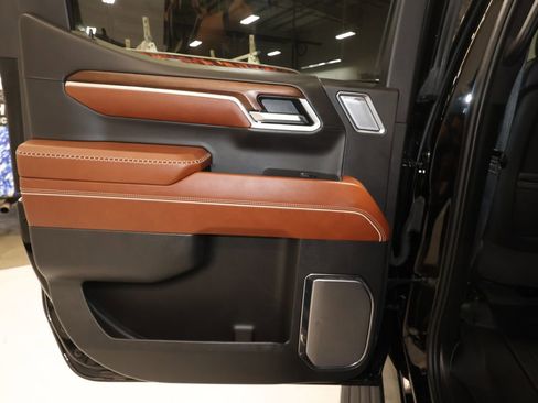 Certified 2024 GMC Sierra 1500 Denali Ultimate AWD/4WD image 23