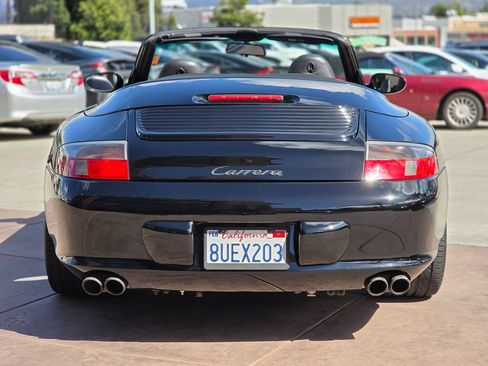 Used 2004 Porsche 911 Carrera image 11