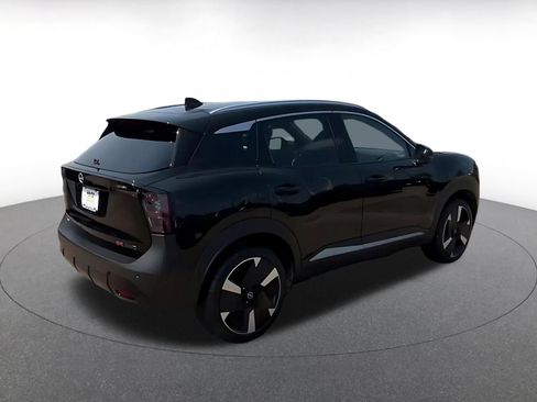 Used 2026 Nissan Kicks SR AWD/4WD image 12