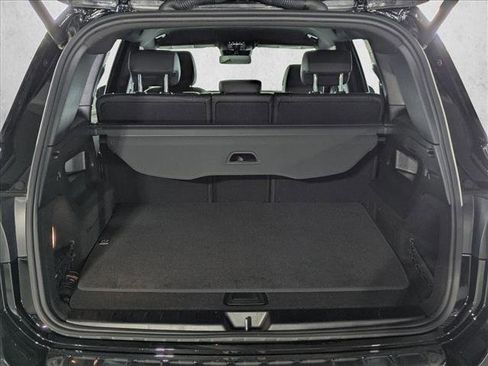 Certified 2025 Mercedes-Benz GLB 250 image 10