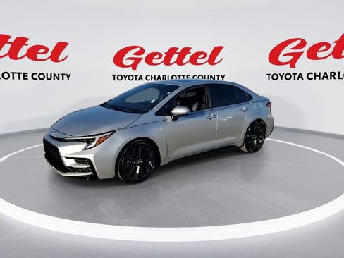 Certified 2024 Toyota Corolla XSE image 4