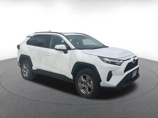 Used 2025 Toyota RAV4 XLE video 2