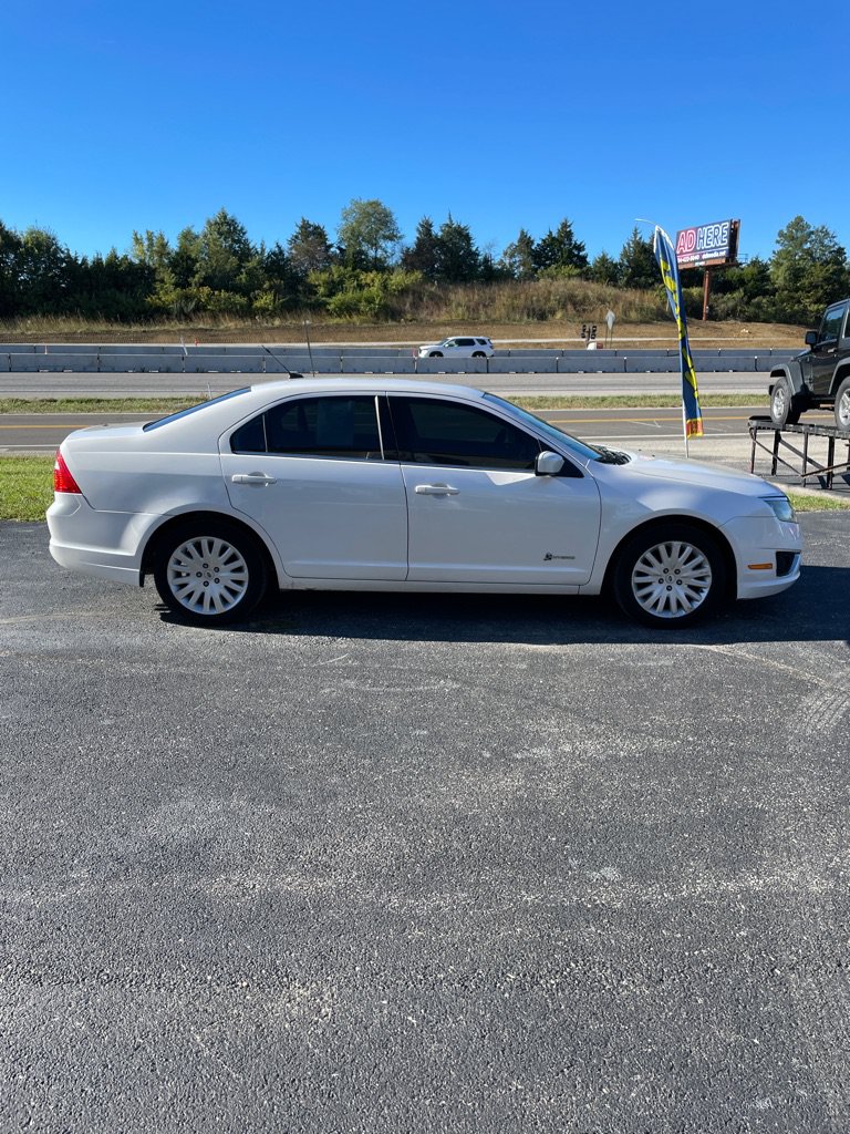 Used 2010 Ford Fusion Hybrid FWD image 6