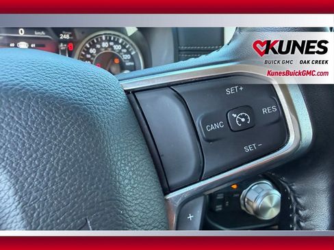 Used 2024 RAM 2500 Laramie image 14