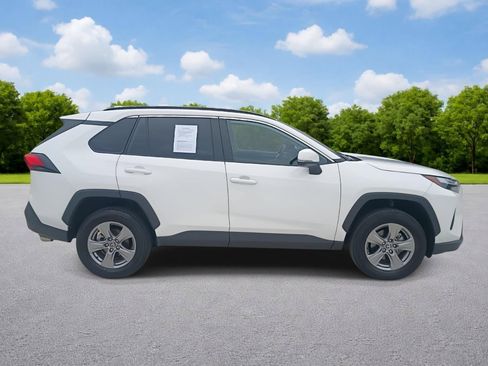 Used 2024 Toyota RAV4 XLE FWD image 8