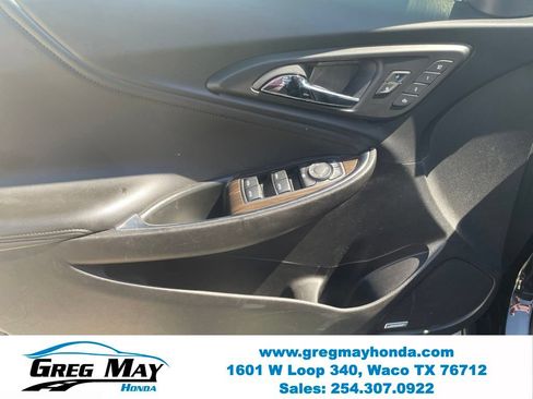 Used 2024 Chevrolet Malibu LT FWD image 11
