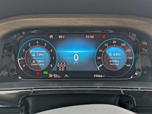 Used 2024 Volkswagen Atlas SE FWD image 24