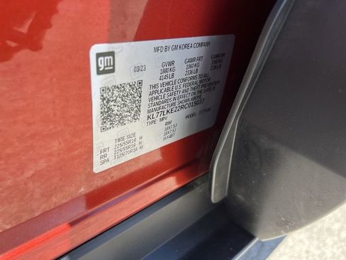 Used 2024 Chevrolet Trax ACTIV w/ Driver Confidence Package FWD image 34