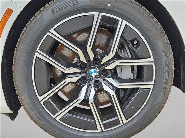 New 2025 BMW 760i xDrive AWD/4WD image 16