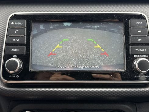 Used 2022 Nissan Kicks S w/ Interior Electronics Package FWD image 5
