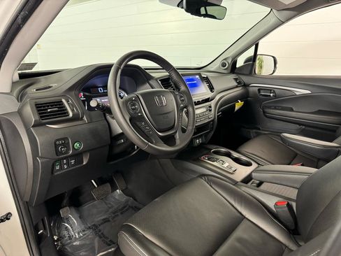 Used 2023 Honda Ridgeline RTL image 12