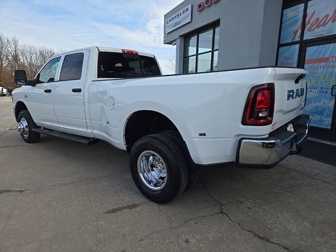 New 2026 RAM 3500 Tradesman image 8
