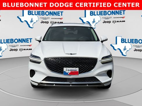 Used 2022 Genesis GV70 2.5T w/ Advanced Package AWD/4WD image 2