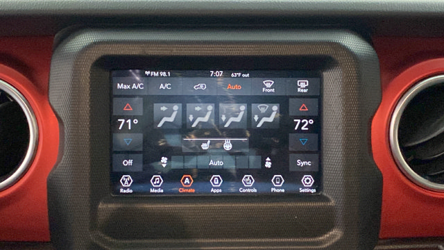 Used 2020 Jeep Wrangler Unlimited Rubicon w/ LED Lighting Group AWD/4WD image 17
