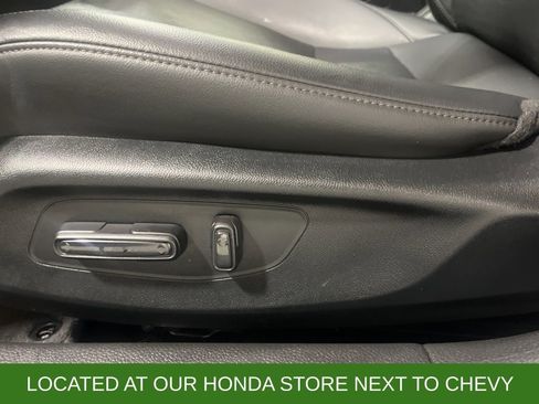 Used 2024 Honda Civic EX-L image 13