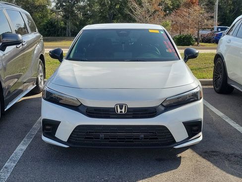 Used 2022 Honda Civic Sport image 2