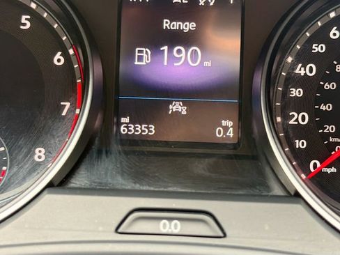 Used 2020 Volkswagen Atlas Cross Sport SE w/ Panoramic Sunroof Package FWD image 38