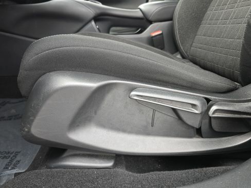 Used 2023 Honda HR-V LX image 28