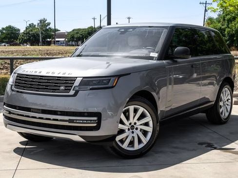 New 2026 Land Rover Range Rover SE AWD/4WD image 2