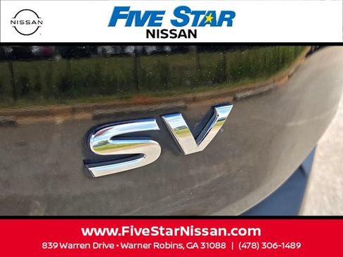 Used 2023 Nissan Rogue SV w/ SV Premium B Package FWD image 10