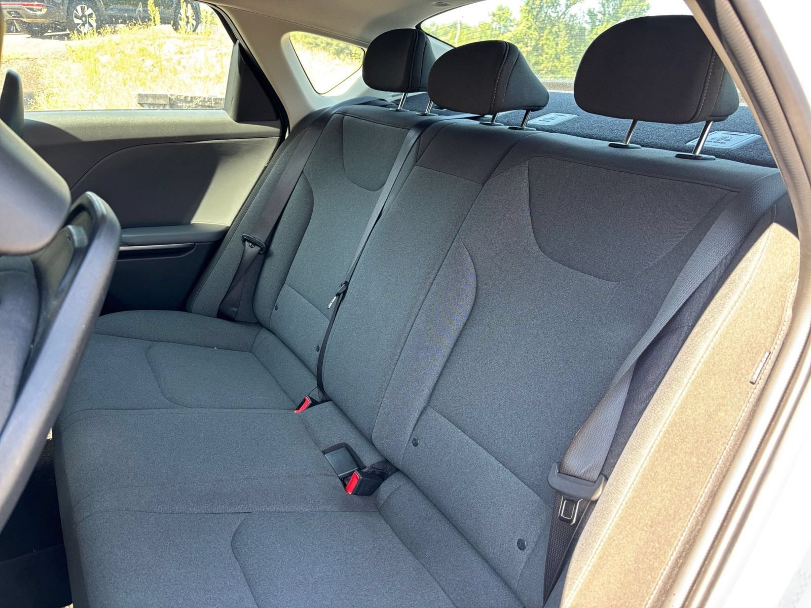 Used 2025 Kia K4 FWD image 33