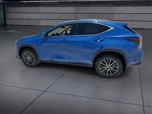 Certified 2025 Lexus NX 250 FWD w/ Accessory Package (K3) image 5