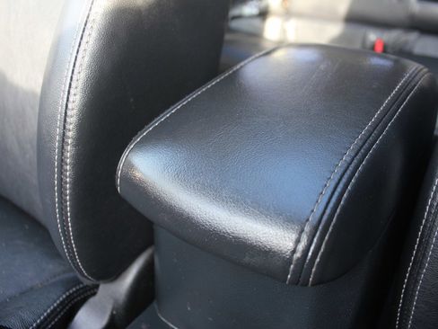 Used 2014 Subaru Forester 2.5i Limited w/ Popular Package #2 image 24