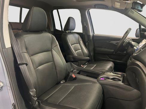 Used 2023 Honda Ridgeline RTL-E image 21