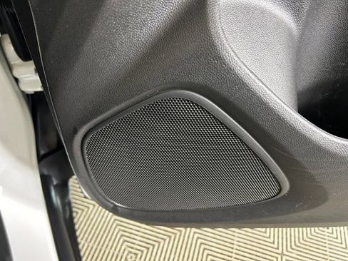 Used 2024 Buick Encore GX Preferred image 30