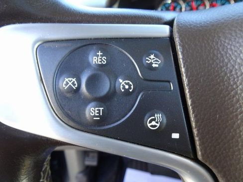 Used 2019 GMC Yukon SLT w/ Premium Edition image 32