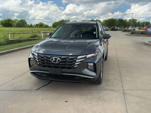Used 2023 Hyundai Tucson SEL image 3