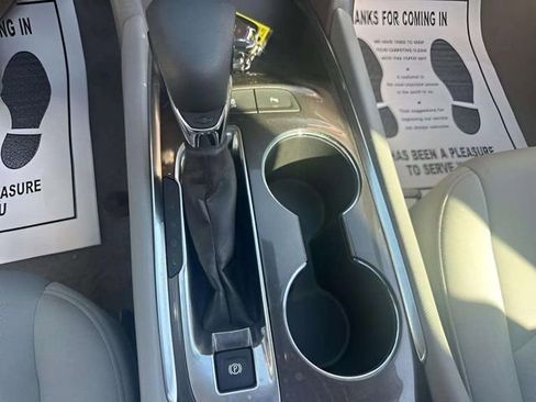 Used 2024 Chevrolet Malibu LT FWD image 13