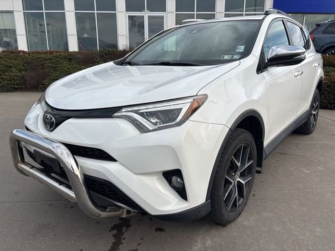 Used 2017 Toyota RAV4 SE w/ Power Special Value Package image 2