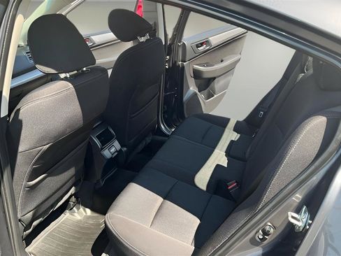 Used 2018 Subaru Legacy 2.5i Premium AWD/4WD image 18