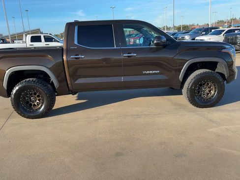 Used 2022 Toyota Tundra Limited image 8