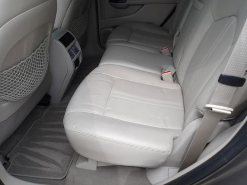 Used 2014 Cadillac SRX Luxury w/ Driver Awareness Package FWD image 17