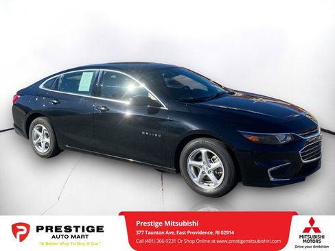 Used 2018 Chevrolet Malibu LS image 1