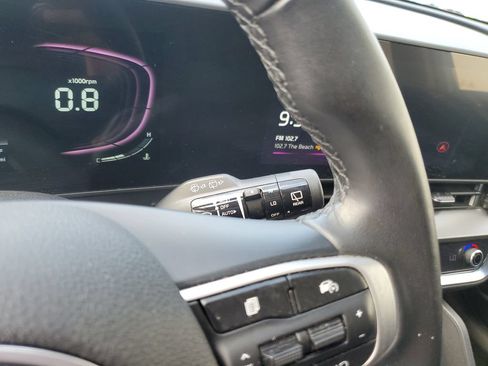 Used 2023 Kia Sportage EX FWD image 25