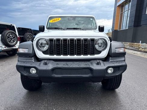 Used 2025 Jeep Wrangler Unlimited Sport AWD/4WD image 9