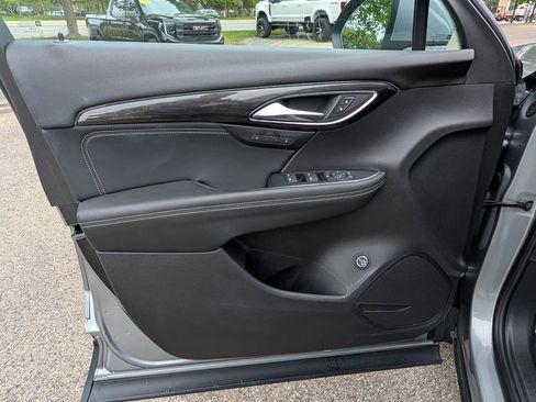 Used 2023 Buick Envision Essence AWD/4WD image 29