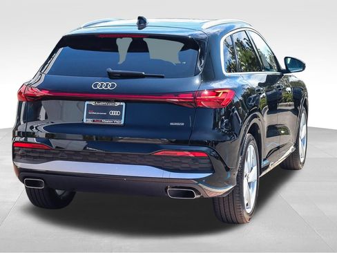 Certified 2025 Audi Q5 Prestige AWD/4WD image 7