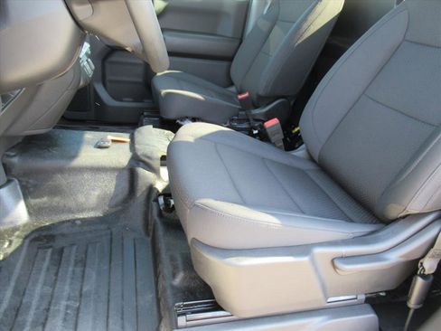 New 2025 Chevrolet Silverado 1500 W/T image 13